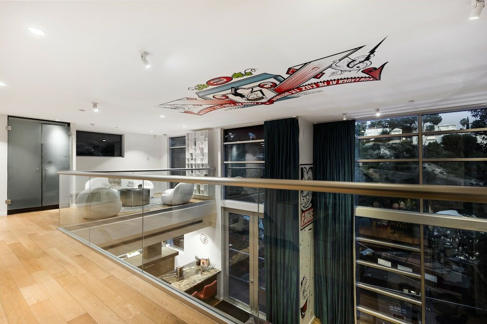 Фото Celebrity Chich