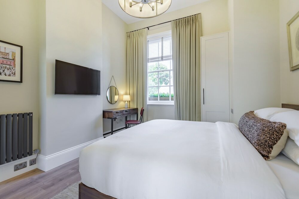 Фото Oak & Poppy