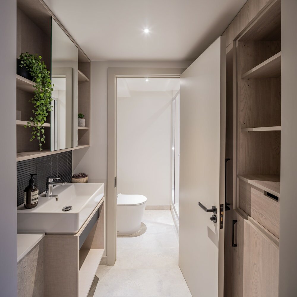 Фото Stylish Studios Southfields Station