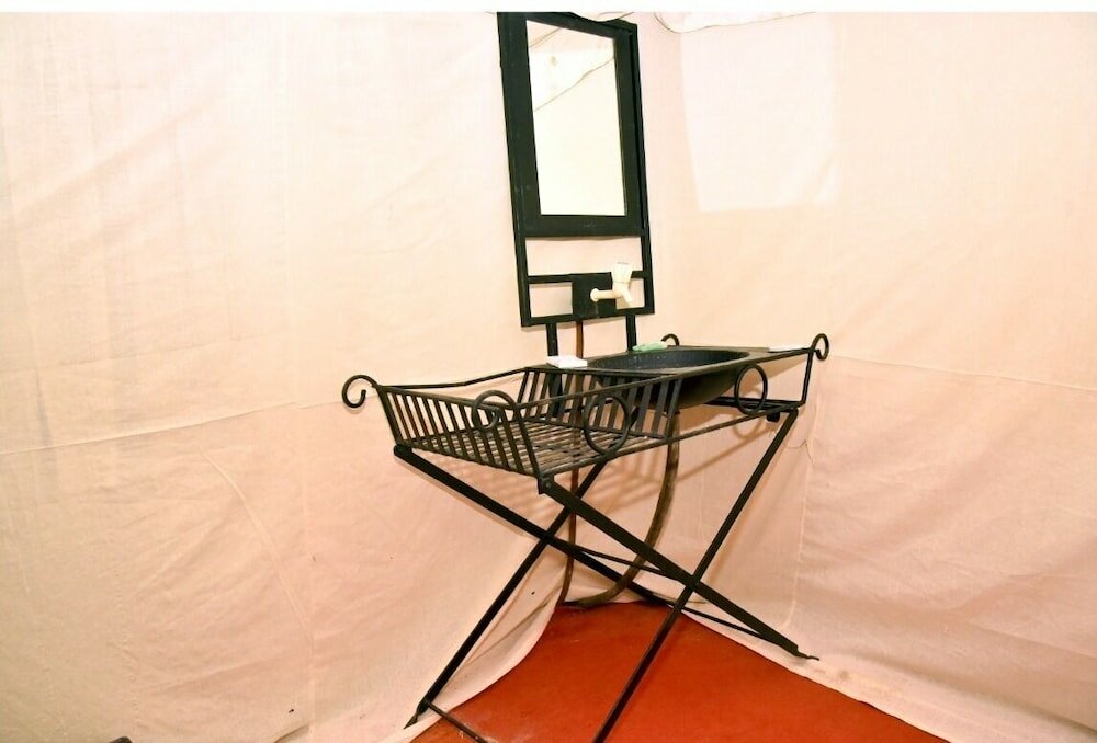 Фото White rann camp resort