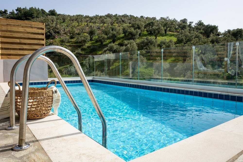 Фото Avaton Suites & Villa Philian Collection