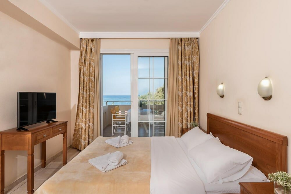 Фото Angela Beach