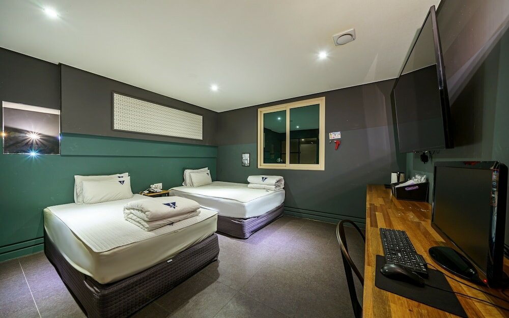 Фото Busan Umgung Hotel Roda