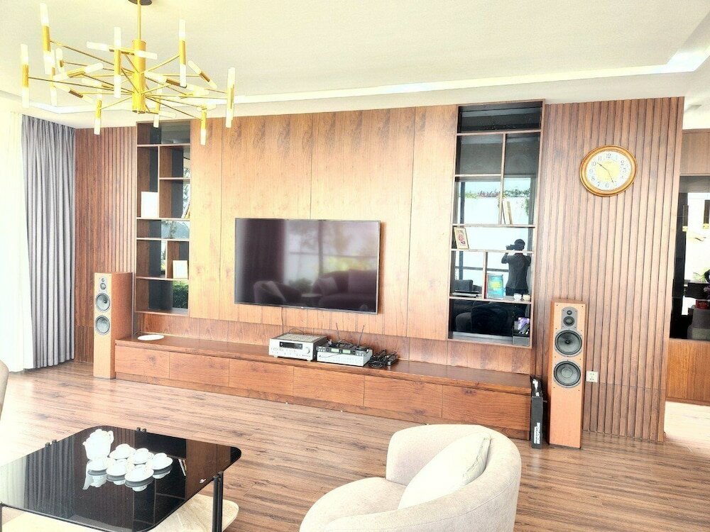 Фото Flamingo Dai Lai Resort Vila Tu Nhan BBQ