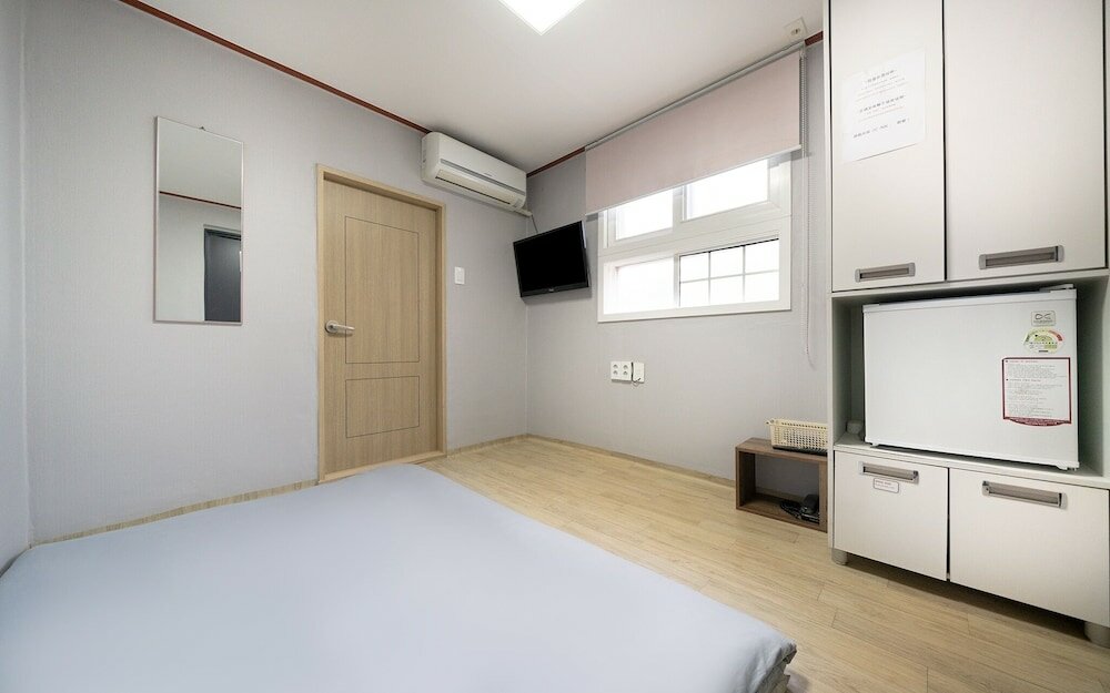 Фото Jangchung Jc Inn