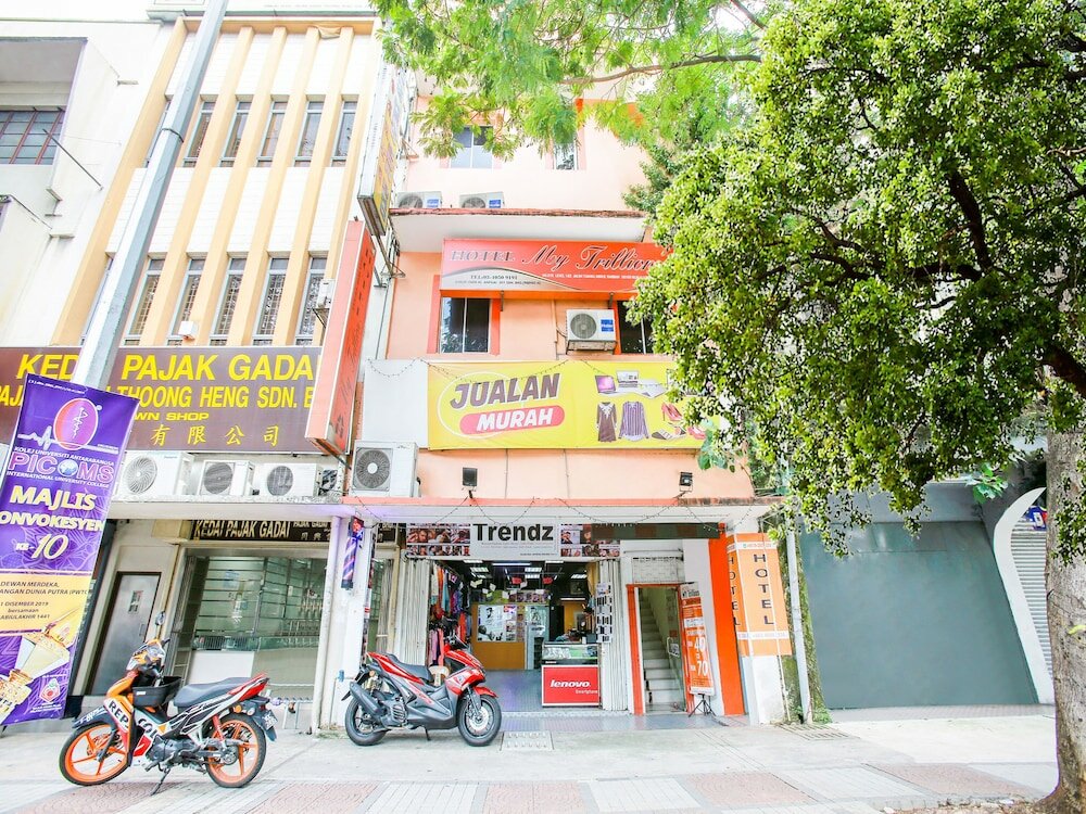 Фото Spot On 89616 My Trillion Hotel