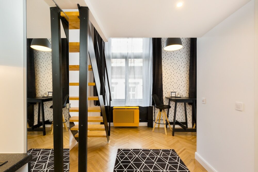 Фото Leah Studios