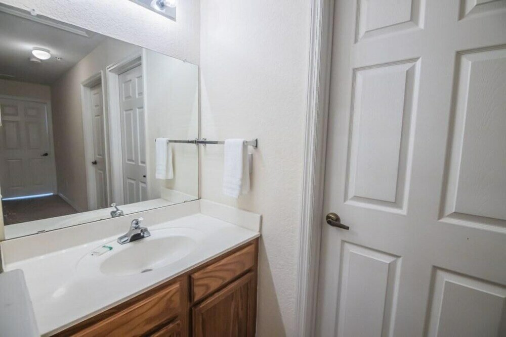 Фото Lin's Villas at Seven Dwarfs Condo