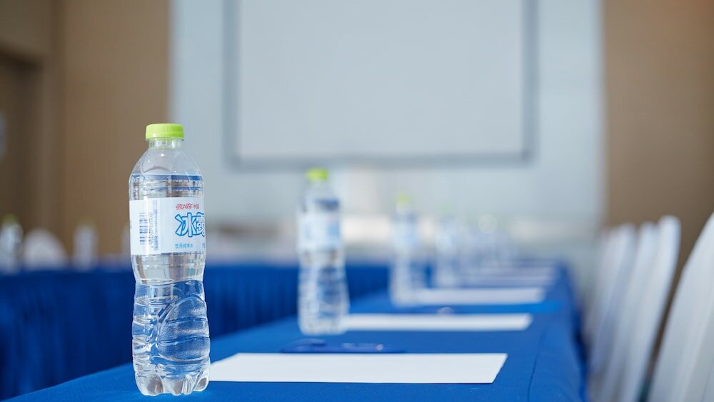 Фото Holiday Inn Express Qingdao West Coast, an Ihg Hotel