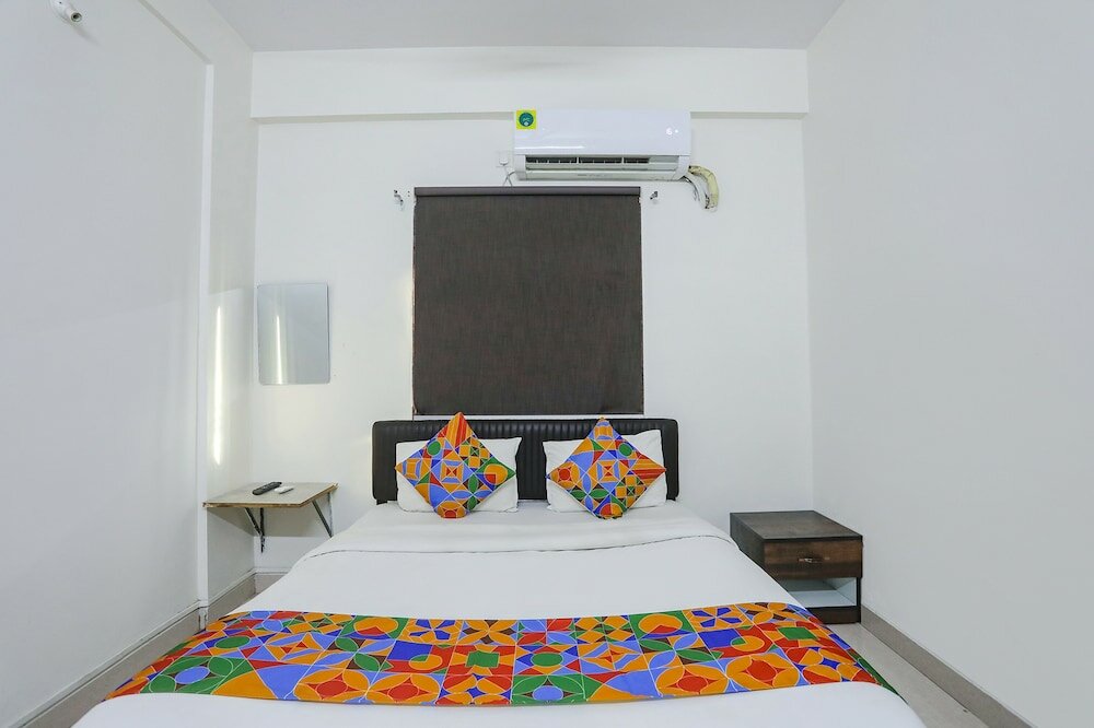 Фото Fabhotel Elite Homes