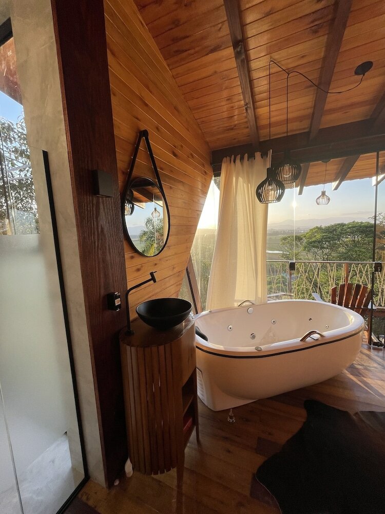 Фото Vale dos Saltos Chalés