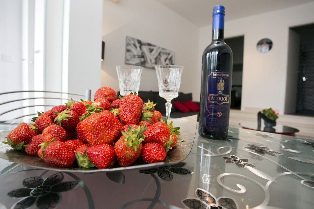 Фото Apartments Silver Tree