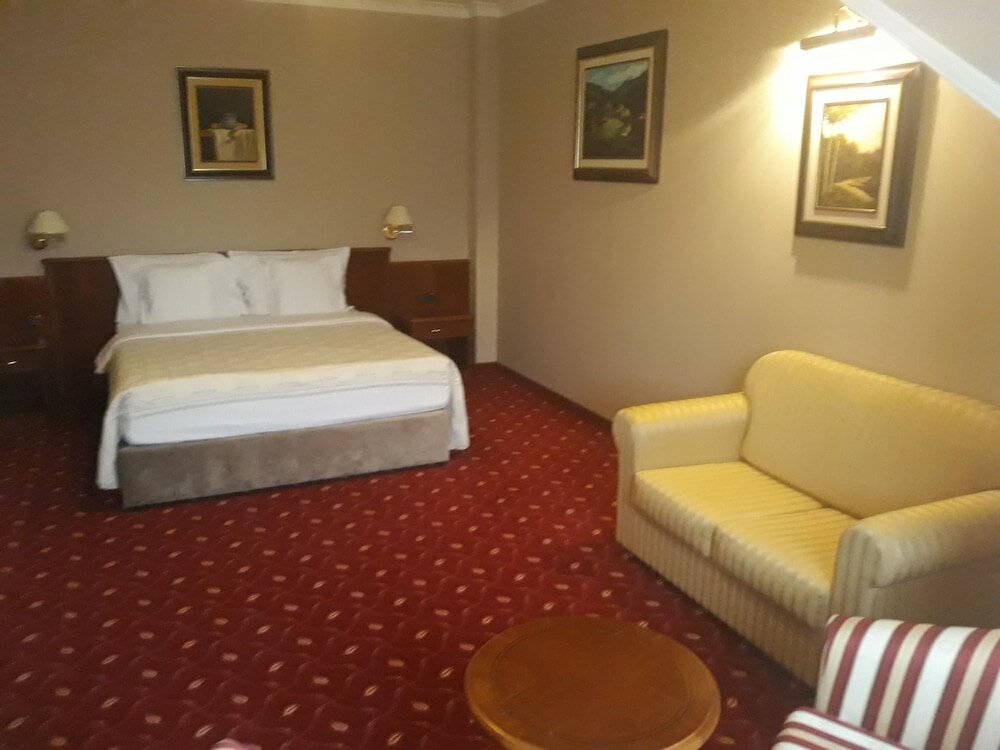 Фото Hotel Kovilovo