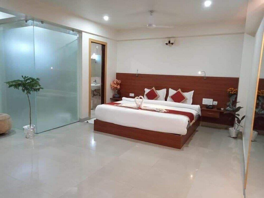 Фото Hotel Royal Amer City