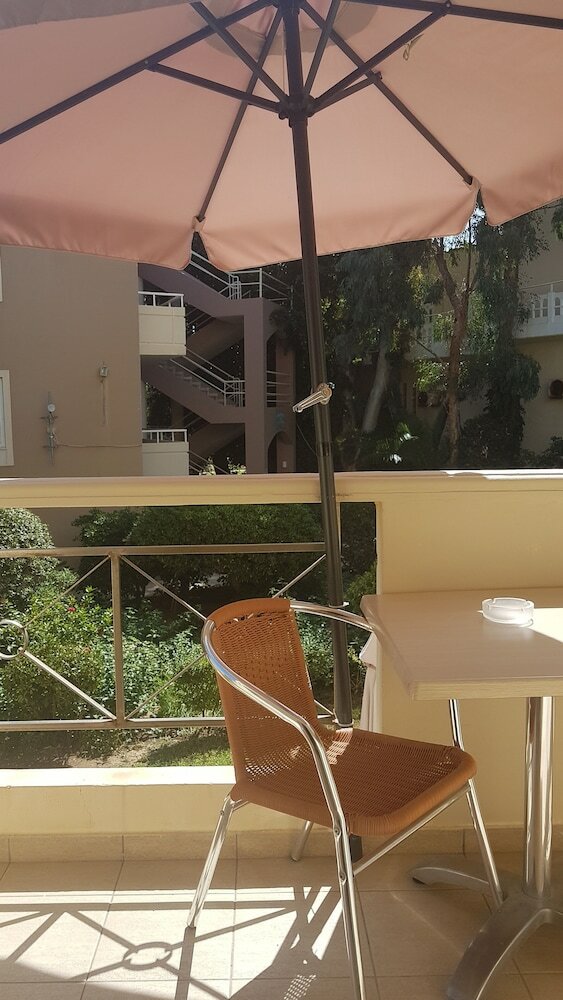 Фото Marita's Apartments