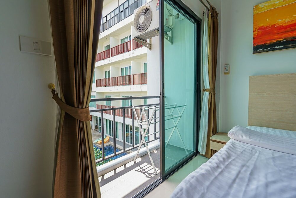 Фото Modern Place Patong Beach