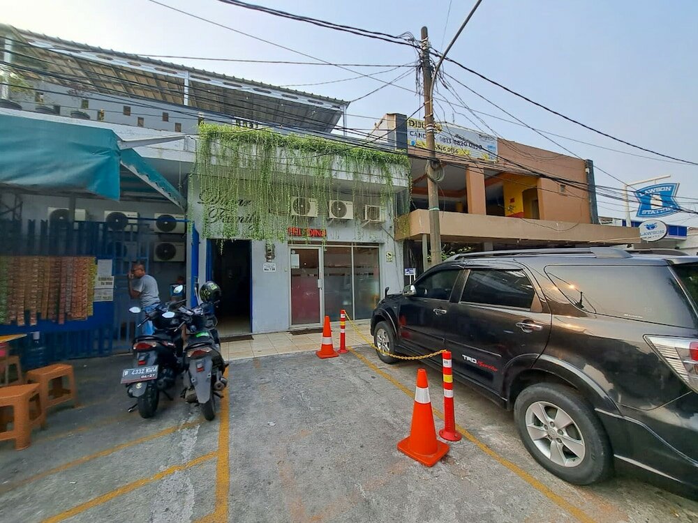 Фото Hotel Dinar Family