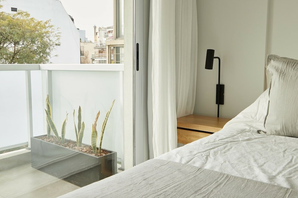 Фото Stylish 2-Bedroom Retreat in Palermo