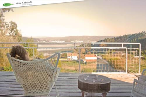 Фото Hotel A Miranda