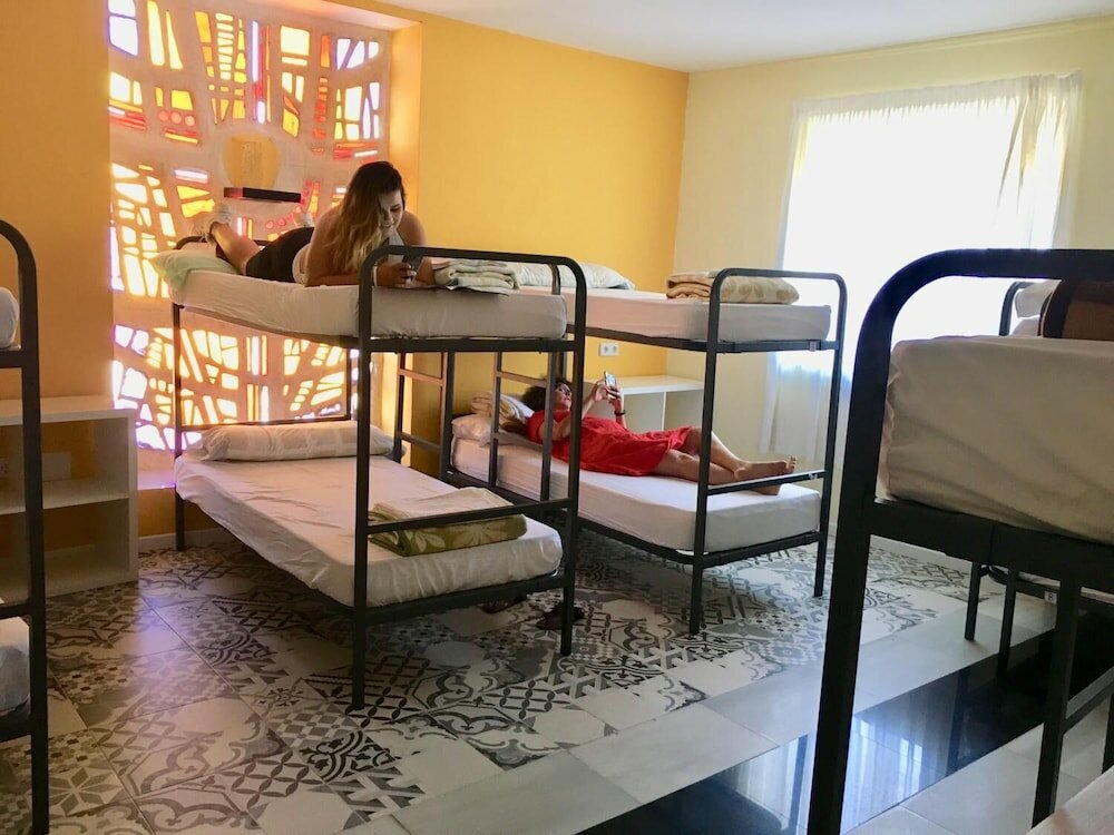 Фото Llanes International Hostel