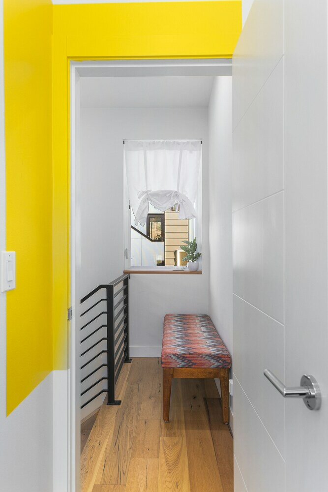 Фото Modern Sustainable Design in Ballard