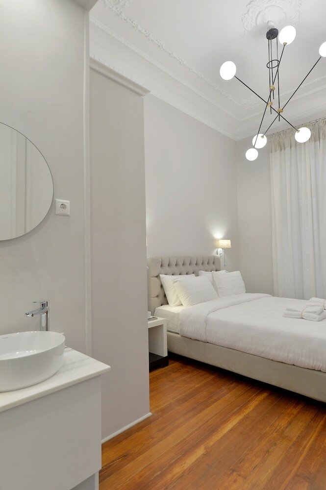 Фото 1900 Athenian House