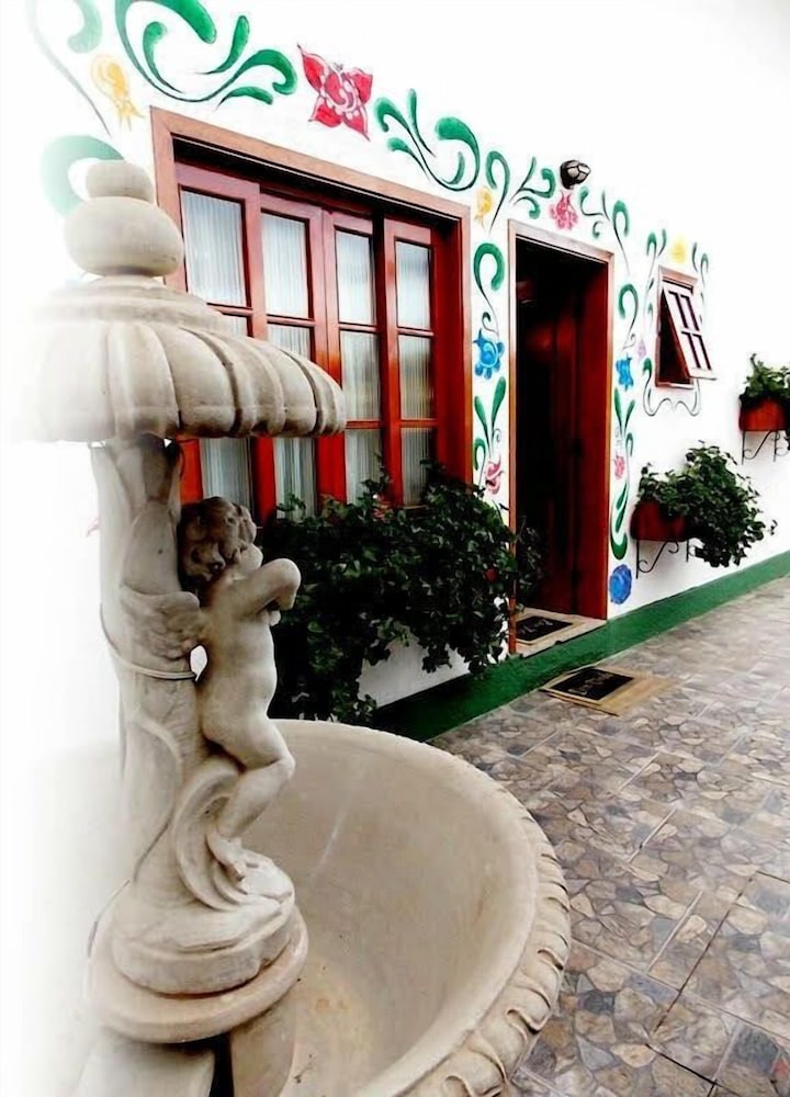 Фото отеля 3