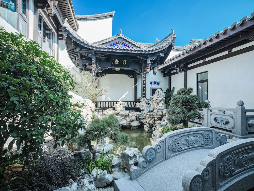 Фото San Po Hotel