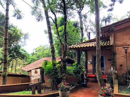 Внешний вид отеля Estalagem Wiesbaden в Камандукаии, фото 1