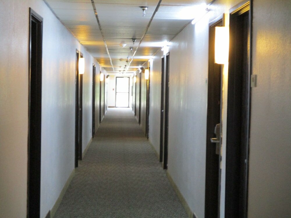 Фото Super 8 by Wyndham Franklin