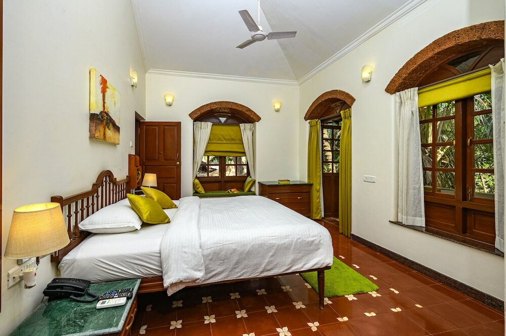 Фото Neemrana's Three Waters