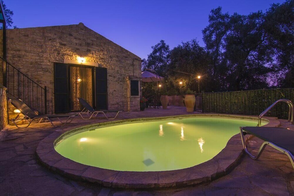 Фото Su La Strata house by CorfuEscapes