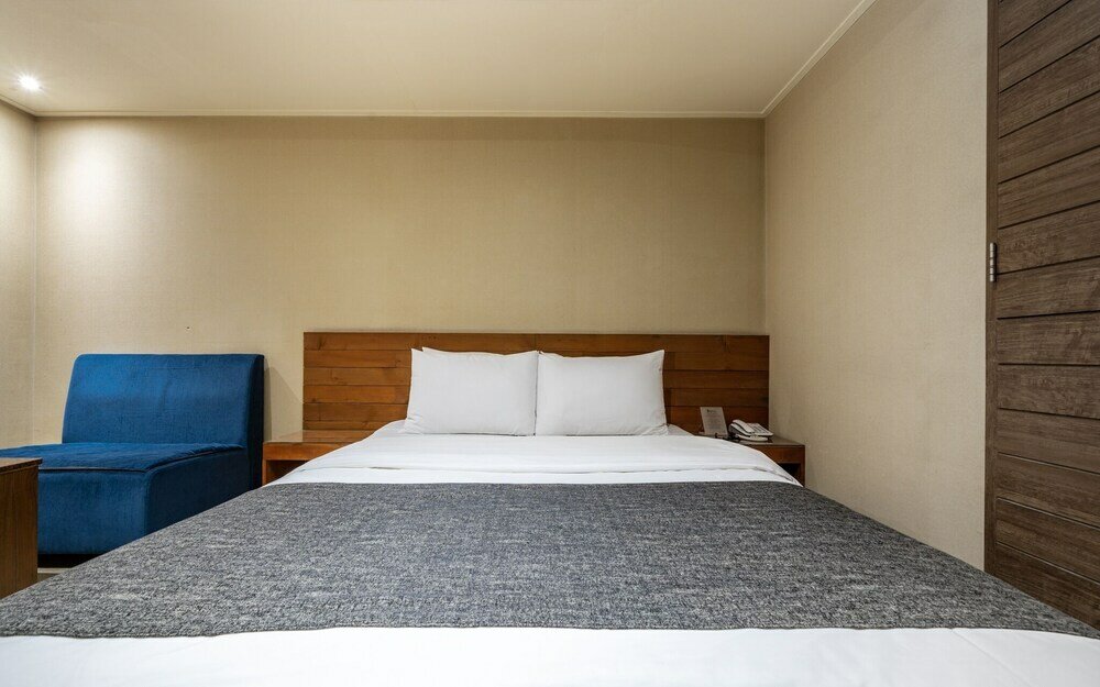 Фото Yeongdeungpo Nine