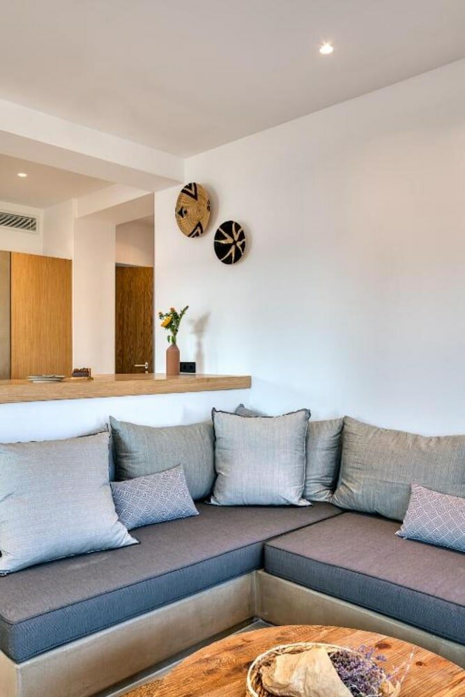 Фото Clementina Paros