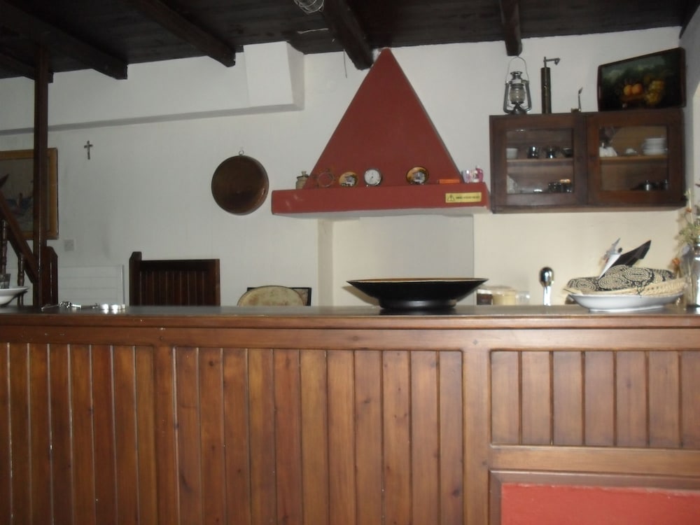 Фото Traditional Guest Home Dimou