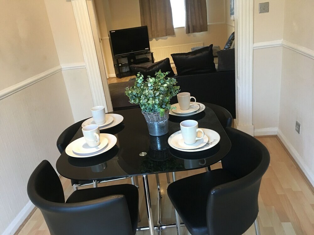 Фото Angel House