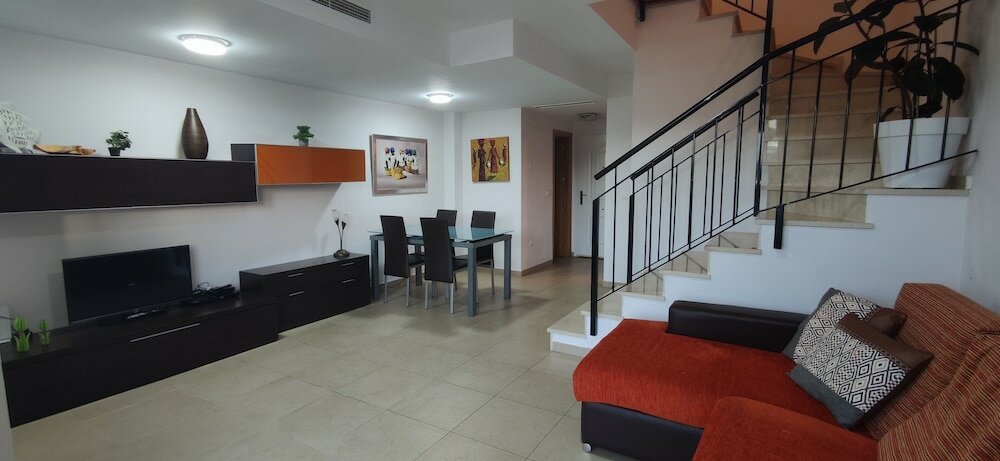 Фото Casa adosada Calpesol con pischina