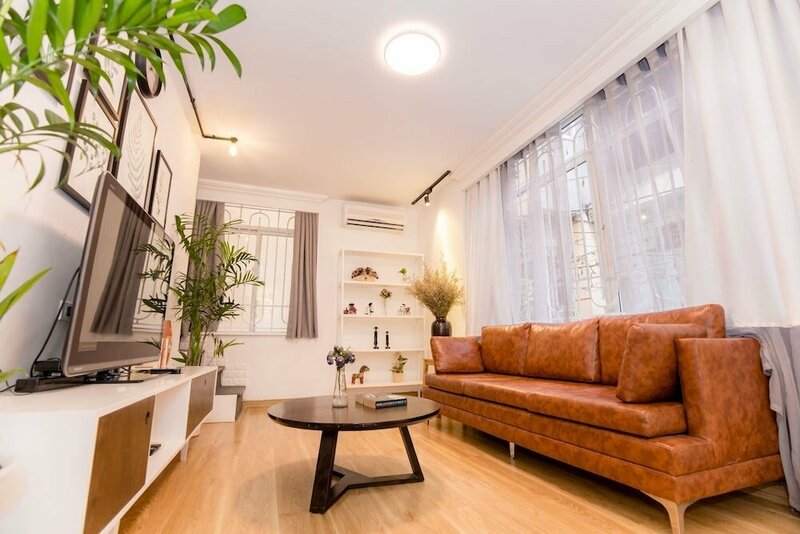 Гостиница Jun House - With Breakfast - Centre Hanoi в Ханое