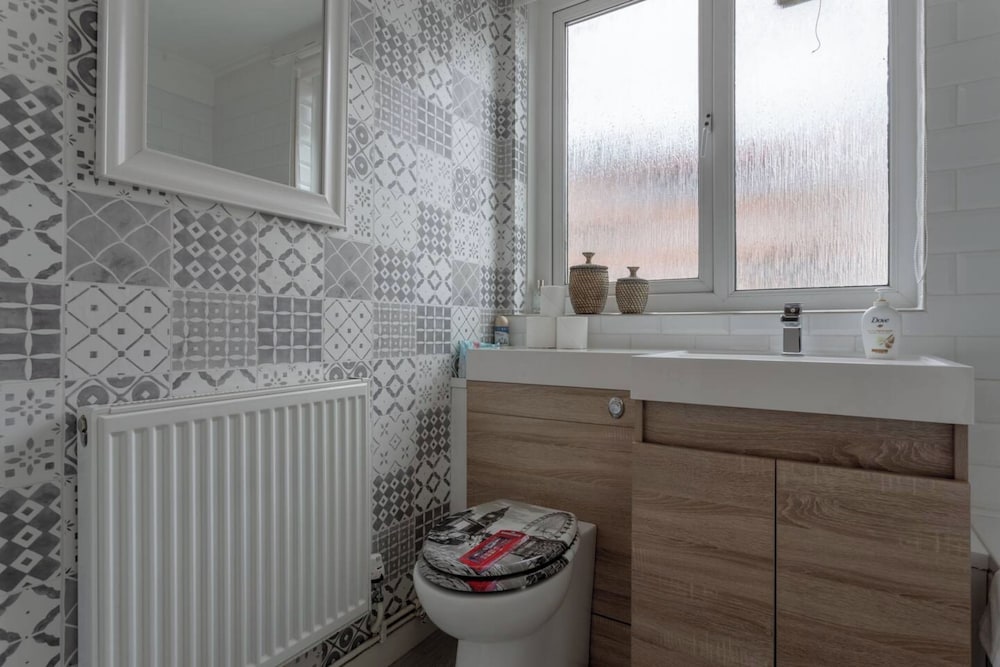 Фото Stylish 1 Bedroom Apartment Near Clapham Junction