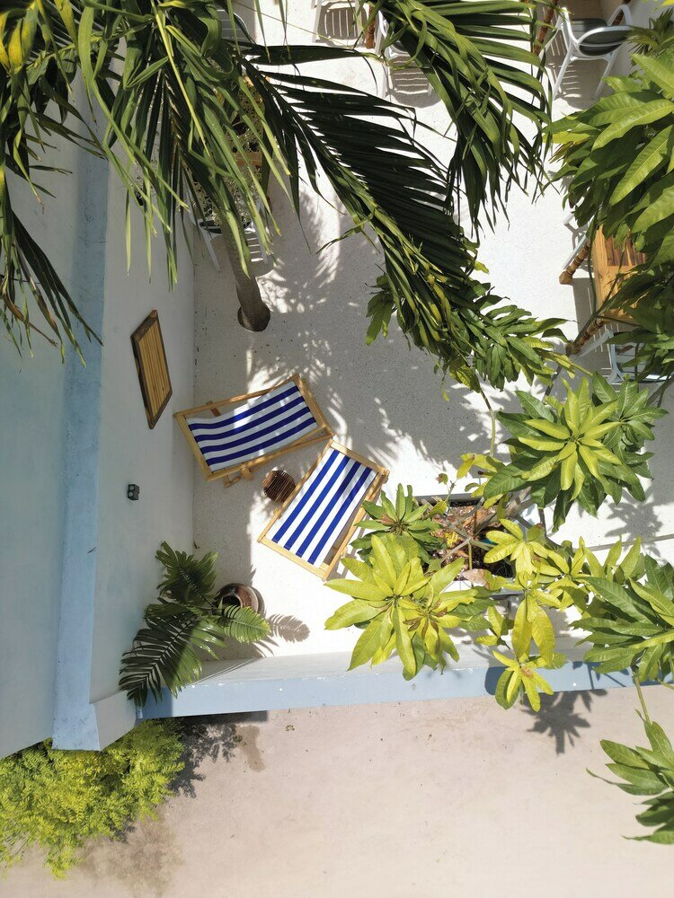 Фото Dhoani Maldives Guesthouse