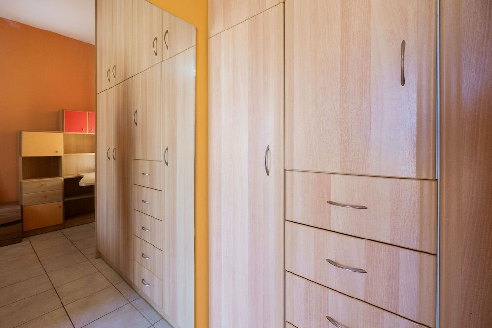 Фото Relaxing Family Home near Beaches