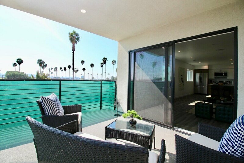 Гостиница Los Angeles Villas 3br 3bt Parking в Лос-Анджелесе