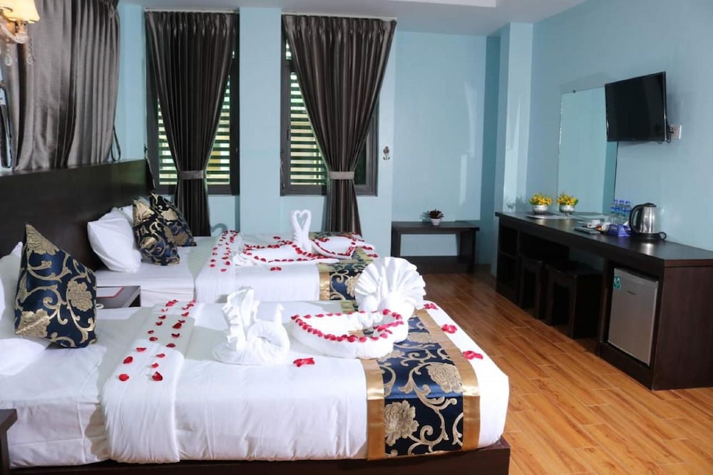 Фото Hotel San Taw Win