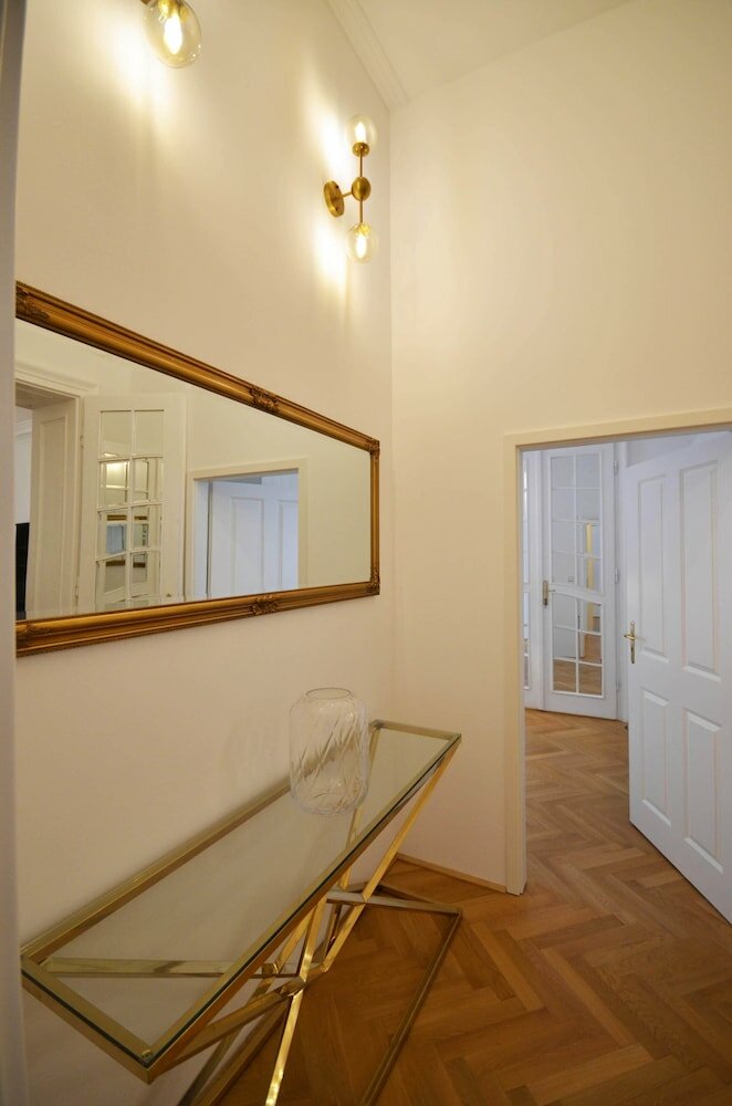 Фото Belvedere Embassy Residence