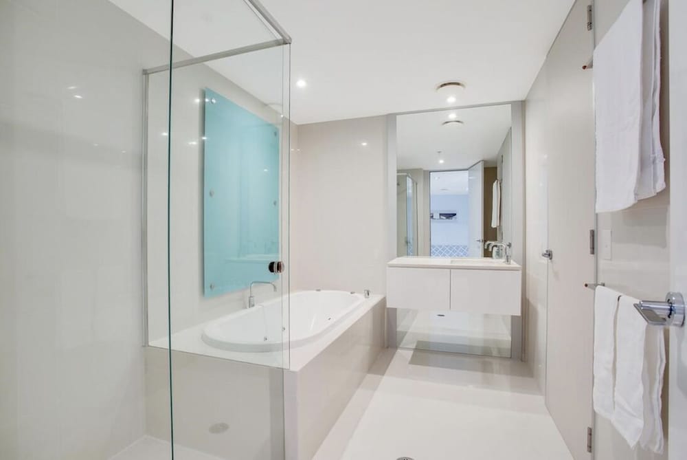 Фото Sky Point Tower - Private Apartments