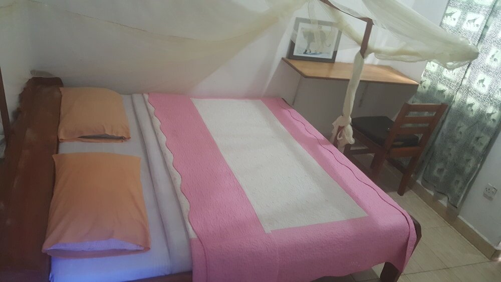 Фото Golden monkey guest house