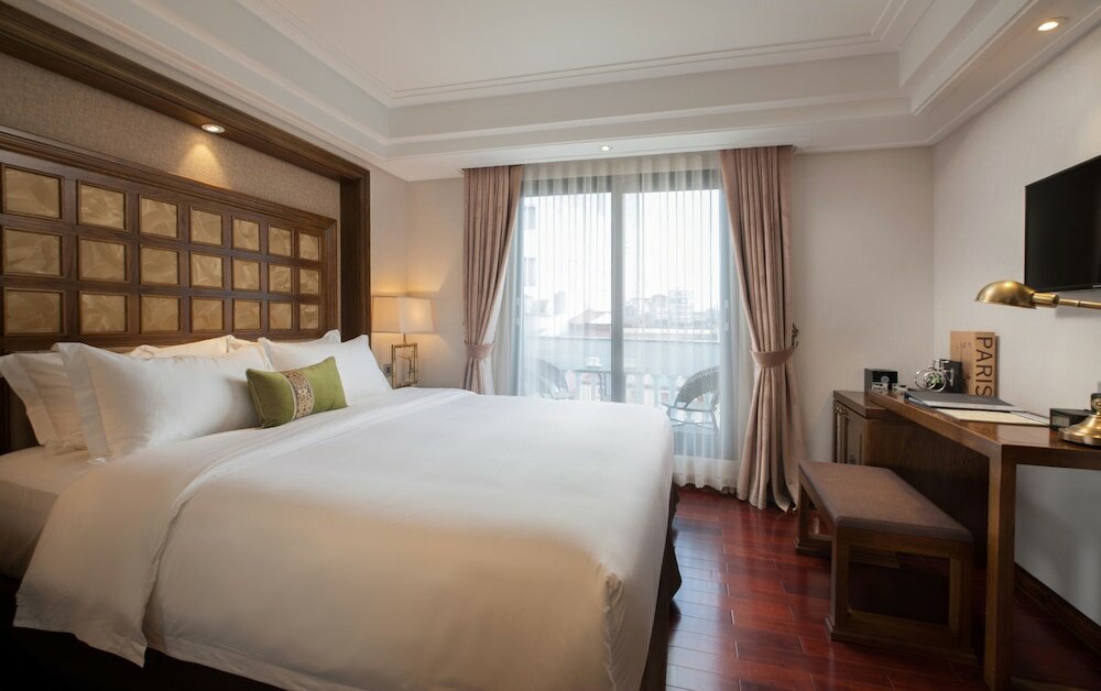 Фото Peridot Gallery Classic Hotel