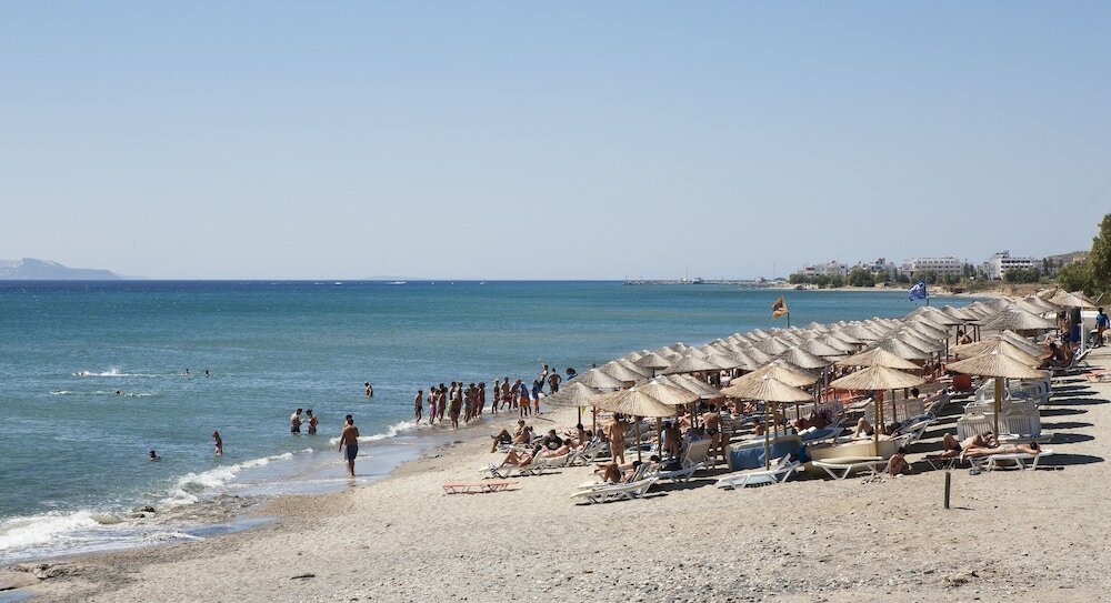 Фото Sovereign Beach Hotel - All Inclusive