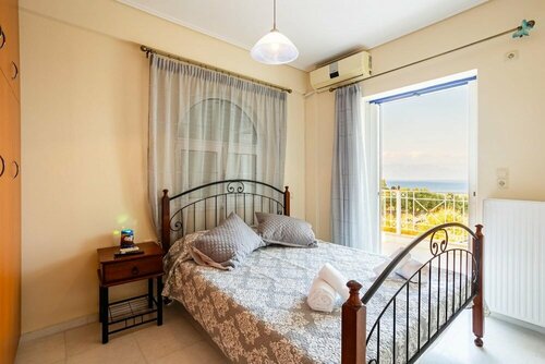 Гостиница Chelonaria Garden Getaway - Coastal Sea Serenity