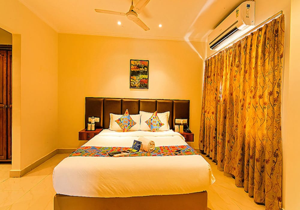 Фото Fabhotel Blossoms Service Apartment
